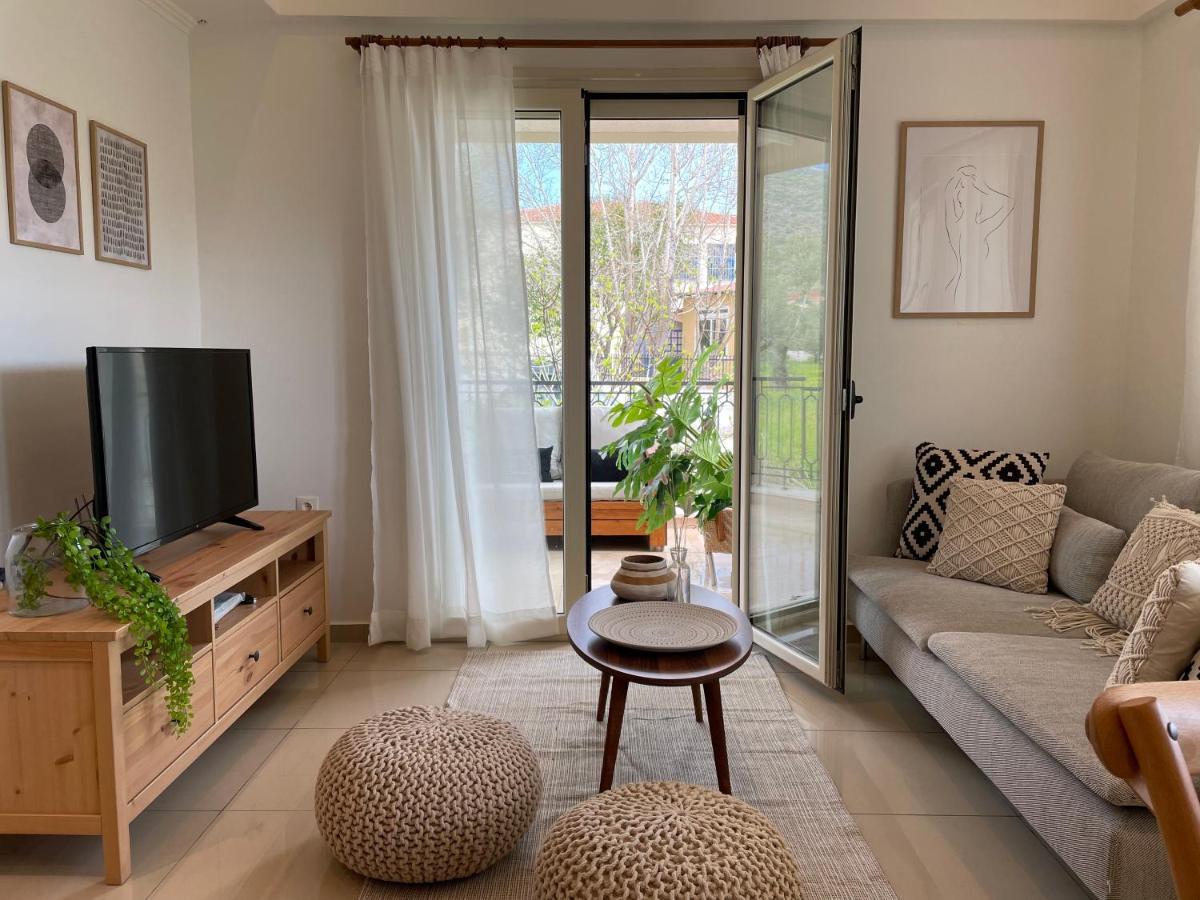 Kl Suites Lefkada - Feel At Home New Boho Apartment 400M From Beach Nidri Town Center Екстериор снимка